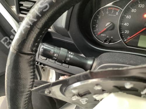 Comutador piscas / escovas Comutador piscas / escovas TOYOTA VERSO S (_P12_) 1.33 (NSP120_) (99 hp) 34252748 34252748