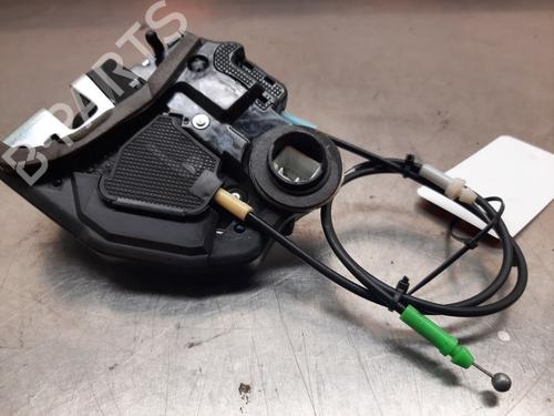 Used Rear right lock TOYOTA URBAN CRUISER (_P1_) 1.33 (NSP110_, NSP110) (101 hp) 22168146
