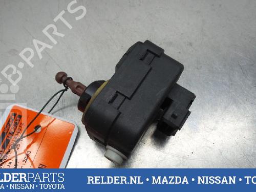 Used Headlight adjuster motor NISSAN MICRA III (K12) 1.2 16V (65 hp) 22142375