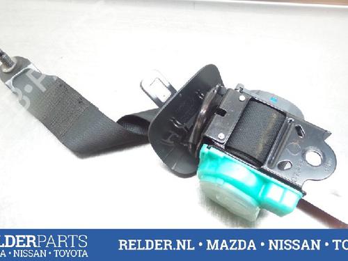 Sikkerhedssele bag midten NISSAN NOTE (E11, NE11) 1.6 (110 hp) 22137491