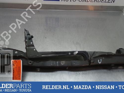 Used Crossmember TOYOTA COROLLA Verso (ZER_, ZZE12_, R1_) 1.8 (ZNR11_, ZNR11R) (129 hp) 22145324