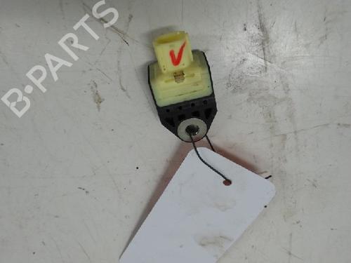 Used Electronic module TOYOTA YARIS (_P9_) 1.0 VVT-i (KSP90_, KSP90R) (69 hp) 22147874
