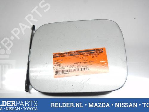 Used Fuel flap NISSAN X-TRAIL I (T30) 2.0 4x4 (140 hp) 22141157