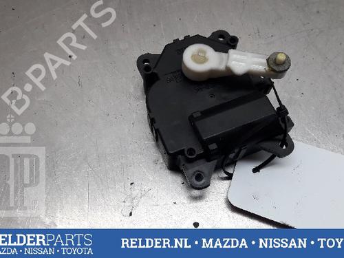 Used Electronic module TOYOTA YARIS (_P13_) 1.3 (NSP130_, NSP130) (99 hp) 22158314