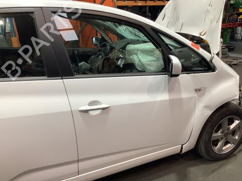 Used Right front door KIA VENGA (YN) 1.4 CVVT (90 hp) 32082686