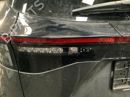 Used Left taillight TOYOTA YARIS CROSS (MXP_) 1.5 Hybrid (MXPJ10) (116 hp) 22993185