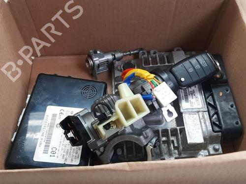 Used Engine control unit (ECU) Engine control unit (ECU) KIA PRO CEE'D (JD) 1.4 CRDi 90 (90 hp) 33745838 33745838