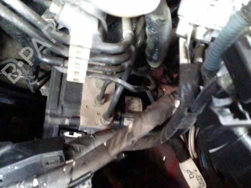 Used ABS pump TOYOTA YARIS (_P13_) 1.4 D (NLP130_, NLP130) (90 hp) 22162543