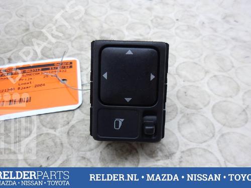 Used Mirror switch NISSAN MICRA III (K12) 1.4 16V (88 hp) 22141831
