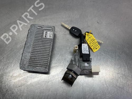 Used Engine control unit (ECU) TOYOTA VERSO S (_P12_) 1.33 (NSP120_) (99 hp) 22173962