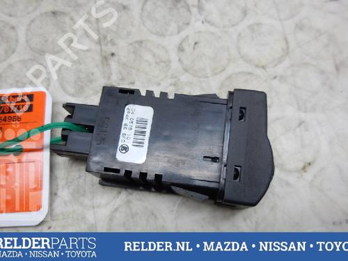 Used Switch MAZDA 3 Saloon (BK) 1.6 DI Turbo (BK12Y) (109 hp) 22136064