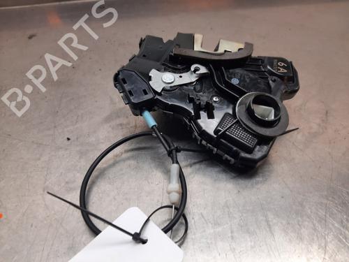Used Front left lock TOYOTA URBAN CRUISER (_P1_) 1.33 (NSP110_, NSP110) (101 hp) 22168141