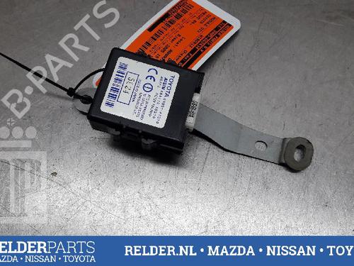 Used Control unit Control unit TOYOTA PRIUS Liftback (_W2_) 1.5 Hybrid (NHW20_, NHW20R) (112 hp) 22159966 22159966