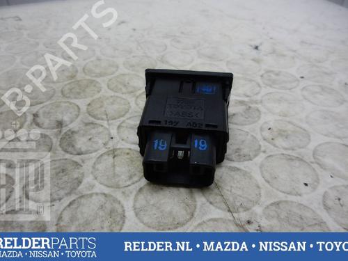 Switch TOYOTA COROLLA (_E12_) 1.4 VVT-i (ZZE120_, ZZE120R) | BP22144471I30 
