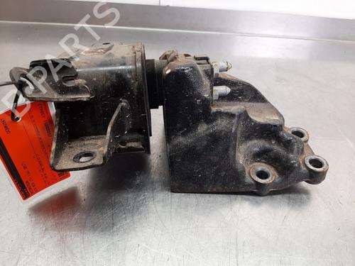 Used Engine mount Engine mount KIA RIO IV (YB, SC, FB) 1.0 T-GDI 100 (101 hp) 24178591 24178591