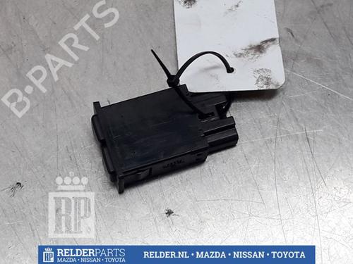 Used Switch TOYOTA LAND CRUISER 90 (_J9_) 3.0 TD (KZJ90_, KZJ95_, KZJ90R, KZJ95R, KZJ90W, KZJ95W) (125 hp) 22162249