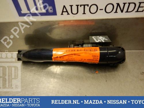Used Rear left exterior door handle NISSAN PRIMERA Hatchback (P12) 1.9 dCi (120 hp) 22134408