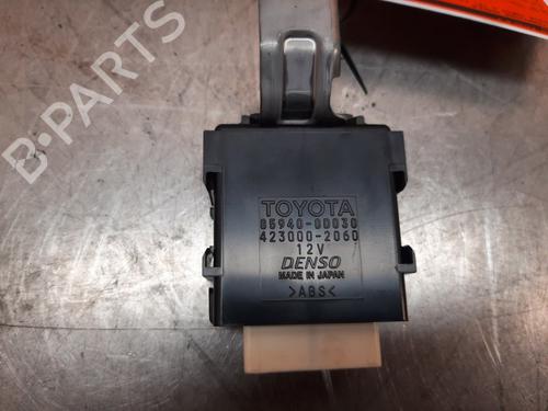 Used Electronic module TOYOTA YARIS (_P13_) 1.5 (NSP131_) (112 hp) 22168680