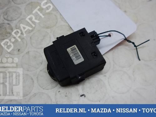 Used Switch NISSAN NAVARA NP300 (D40) 2.5 dCi 4WD (171 hp) 22136735