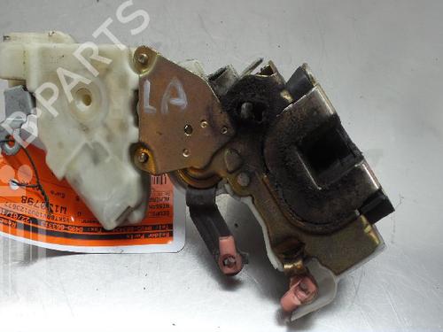 Rear left lock NISSAN ALMERA TINO (V10) 1.8 | BP22150819C100 