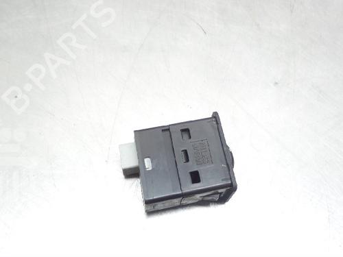 Switch NISSAN X-TRAIL I (T30) 2.2 Di 4x4 | BP22151660I30 