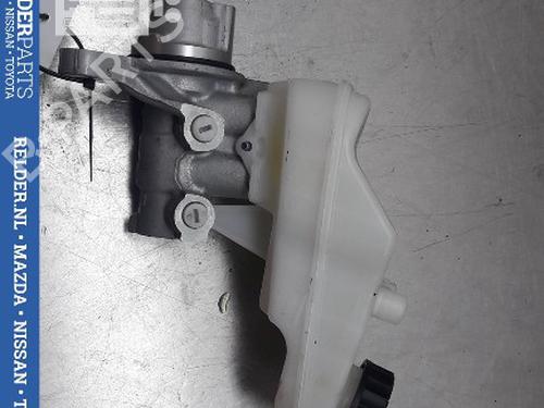 Used Brake master cylinder TOYOTA AYGO (_B4_) 1.0 (KGB40) (69 hp) 22154930