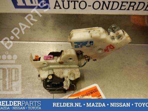 Used Rear right lock NISSAN ALMERA I (N15) 1.4 (87 hp) 22141852
