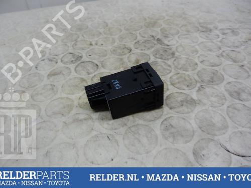 Used Switch NISSAN JUKE (F15) 1.5 dCi (110 hp) 22146102