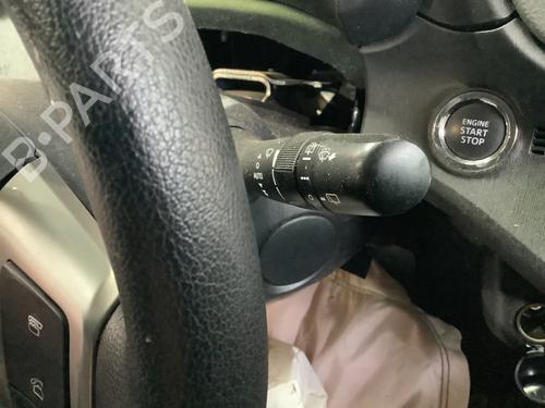 Steering column stalk TOYOTA YARIS (_P9_) 1.33 VVT-i (NSP90_, NSP90R) | BP32220879I23