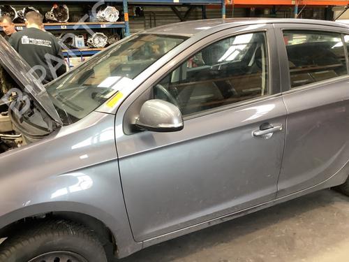 Left front door HYUNDAI i20 I (PB, PBT) 1.2 | BP32082597C2