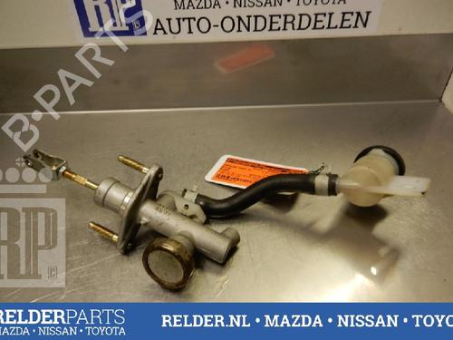 Clutch slave cylinder NISSAN ALMERA II Hatchback (N16) 1.8 | BP22140821M113 