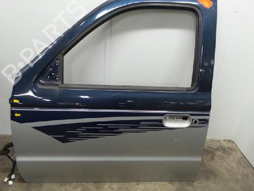 Used Left front door Left front door CHEVROLET OPALA Saloon 2.5 (80 hp) 22142377 22142377