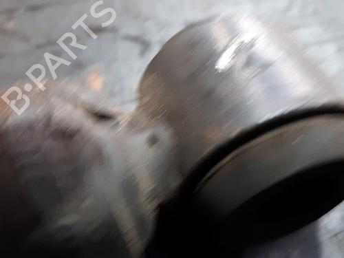 Used Right rear shock absorber NISSAN TERRANO II (R20) 2.7 TD 4WD (101 hp) 30275024