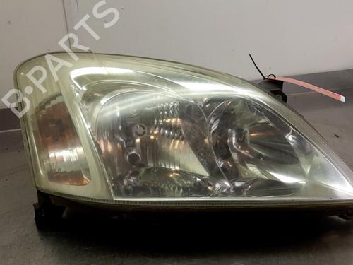 Used Right headlight TOYOTA COROLLA (_E12_) 2.0 D-4D (CDE120R, CDE120L_) (116 hp) 31027638