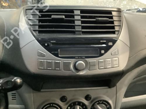 radio-nissan-pixo-ua0-10-2009-22246505 main image