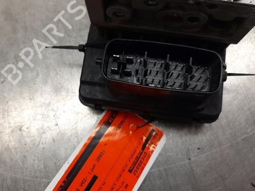 Used Electronic module TOYOTA COROLLA Verso (_E12_) 1.8 VVT-i (ZZE122_, ZZE122R) (135 hp) 28118690