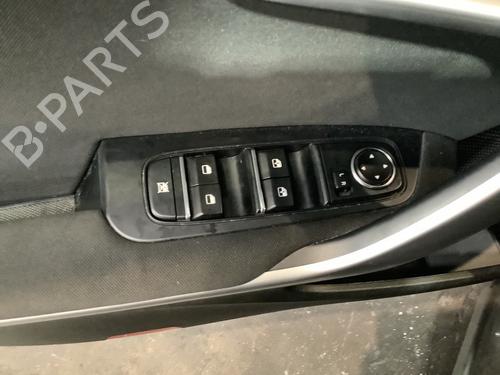Switch KIA CEED Sportswagon (CD) 1.0 T-GDI | BP31874193I30