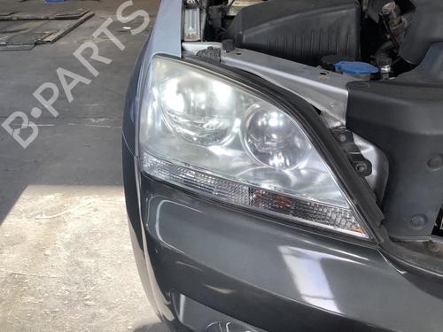 Used Right headlight KIA SORENTO I (JC) 3.5 V6 4WD (194 hp) 29698437