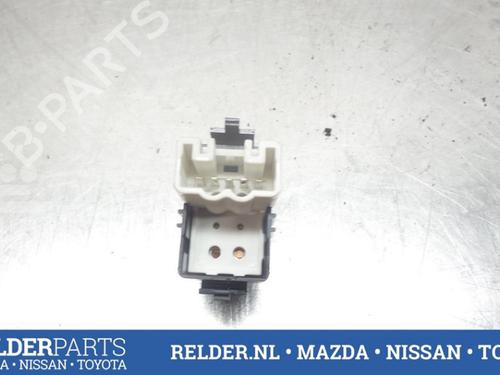 Switch TOYOTA PRIUS Liftback (_W2_) 1.5 Hybrid (NHW20_, NHW20R) | BP22152415I30 