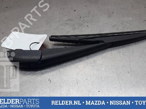 Used Rear windshield wiper arm TOYOTA AURIS Estate (_E18_) 1.8 Hybrid (ZWE186_, ZWE186R, ZWE186H) (136 hp) 22161803