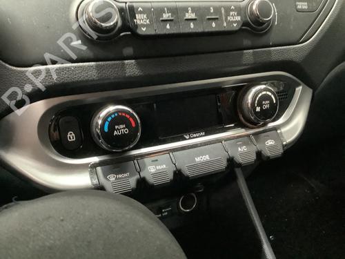 climate-control-kia-rio-iii-ub-2011-2012-2013-2014-2015-2016-2017-26327270 main image