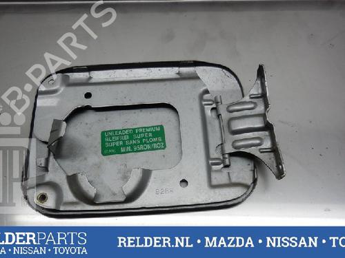 Klapa wlewu paliwa MAZDA 323 F VI Hatchback (BJ) 1.5 16V (BJ5W) | BP22134420C131 