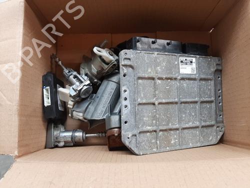 Used Engine control unit (ECU) TOYOTA YARIS (_P9_) 1.3 VVT-i (SCP90_, SCP90R) (87 hp) 22688113