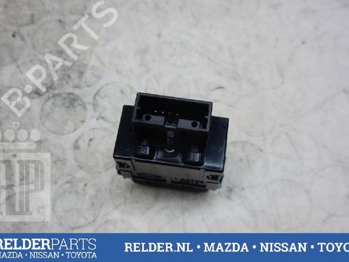 Switch NISSAN X-TRAIL I (T30) 2.2 dCi 4x4 | BP22142773I30 