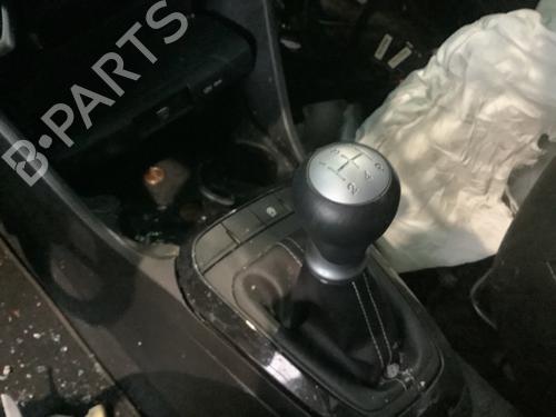 Used Shift knob Shift knob KIA PICANTO III (JA) 1.0 (63 hp) 40264271 40264271
