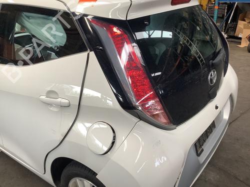 Left taillight TOYOTA AYGO (_B4_) 1.0 (KGB40) | BP38172700C34 - Image 2