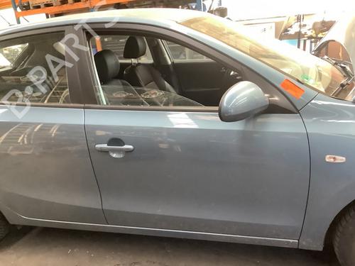 Used Right front door Right front door HYUNDAI i30 (FD) 1.6 (122 hp) 35987296 35987296