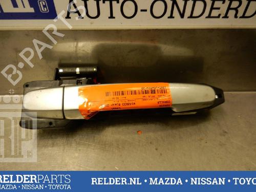 Used Exterior handle TOYOTA COROLLA (_E12_) 1.6 VVT-i (ZZE121_, ZZE121R) (110 hp) 22146304