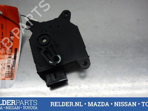 Used Electronic module NISSAN MICRA III (K12) 1.2 16V (65 hp) 22144185