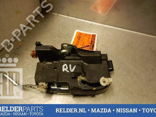 Used Front right lock TOYOTA STARLET (_P9_) 1.3 (EP91_, EP91R) (75 hp) 22146713